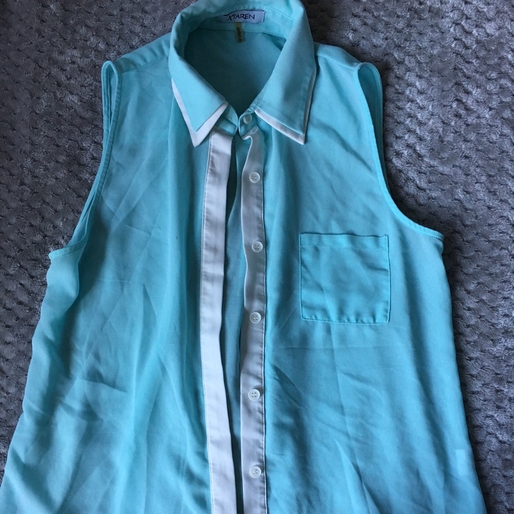 Small Sky Blue chiffon Sleeveless blouse